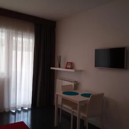 Living 3* Bukarest