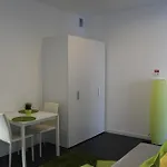 Living 3*