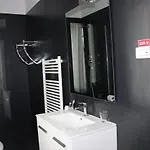 Living 3* Bucureşti