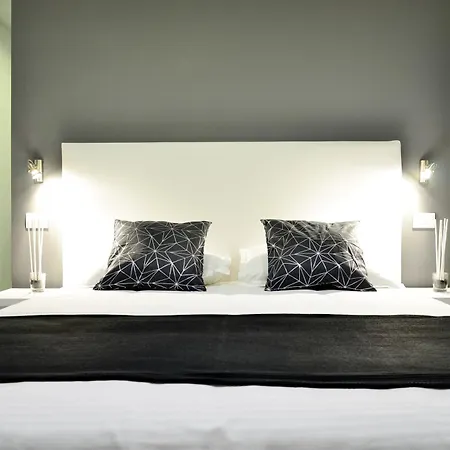 Apartahotel Living