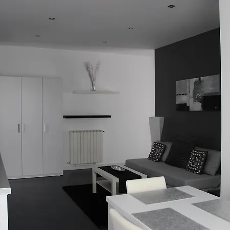 Living Apartahotel Bucarest