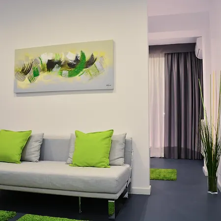 Living מלון דירות