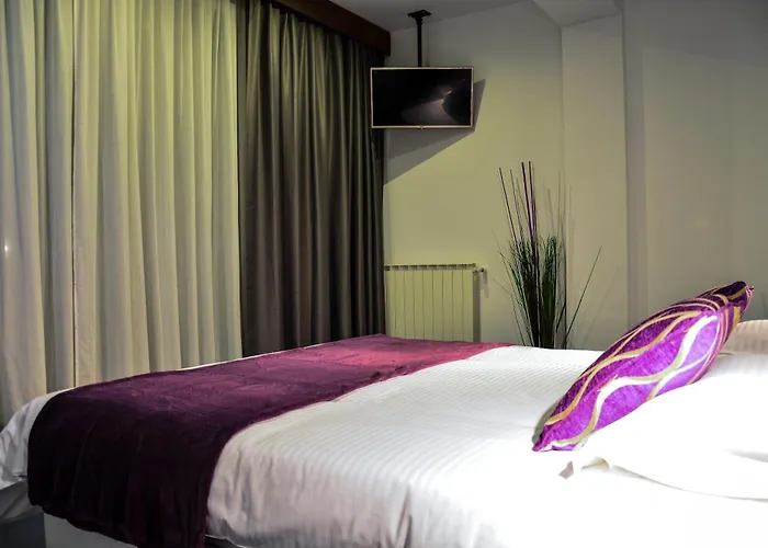 Living Aparthotel